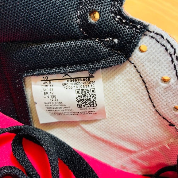 AIR JORDAN 1 HIGH OG DEFIANT “SB NYC TO PARIS” - Picture 8 of 8